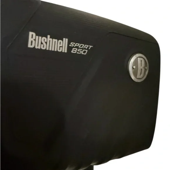 Bushnell Sport 850 Rangefinder with Case - Picture 3 of 4